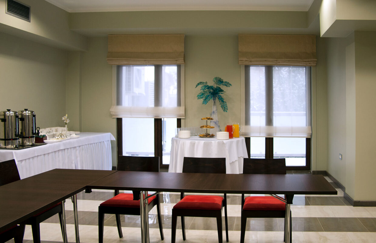 Tkaniny dopasowane do kolorystyki sali — sala konferencyjna, ujęcie 11